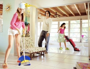 Bài 8 : Làm vệ sinh nhà